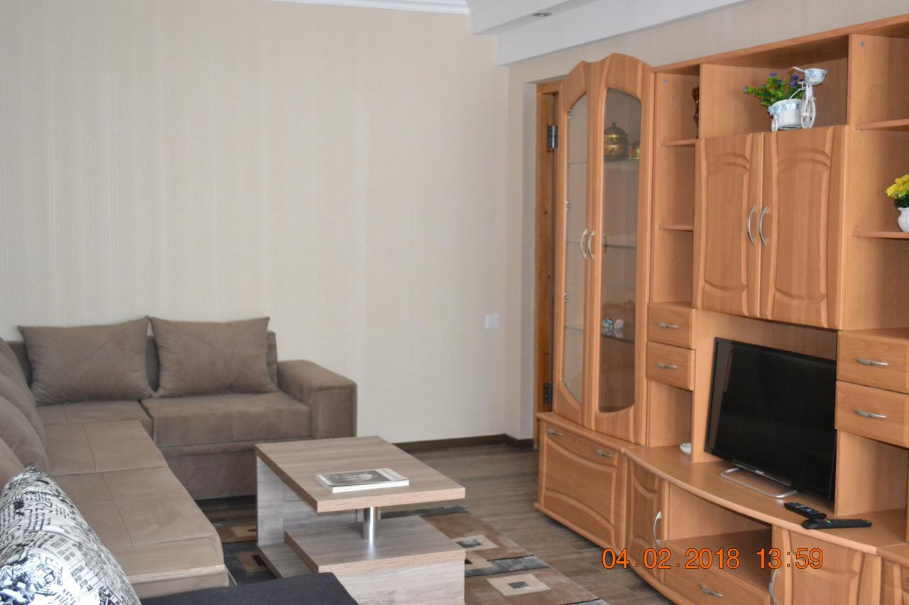 Apartment On Ikalto 8 Tiflis Dış mekan fotoğraf