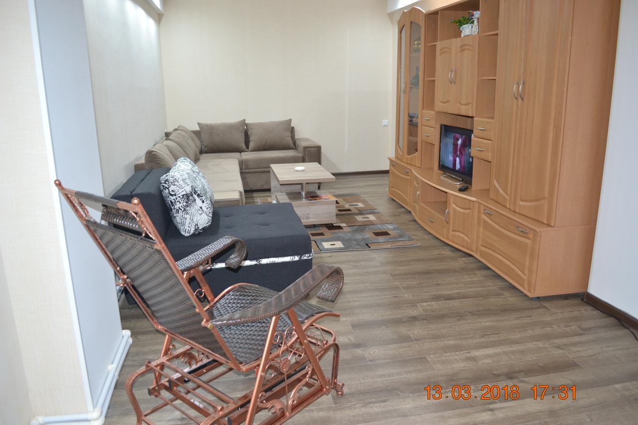 Apartment On Ikalto 8 Tiflis Dış mekan fotoğraf